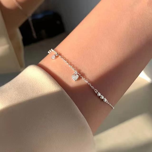 จากไทย 1วันถึง💕  สร้อยข้อมือเงินแท้เกรด 925 จี้รูปหัวใจ | ด