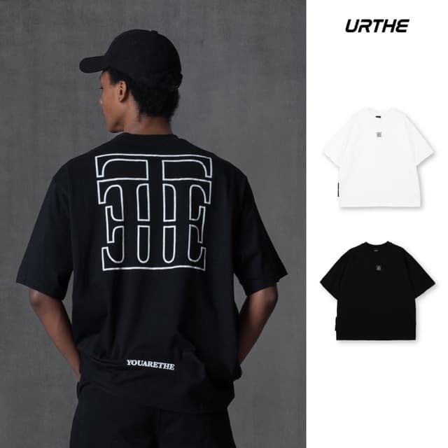 URTHE - เสื้อยืด เเขนสั้น Oversize รุ่น THE MAGIC TEE