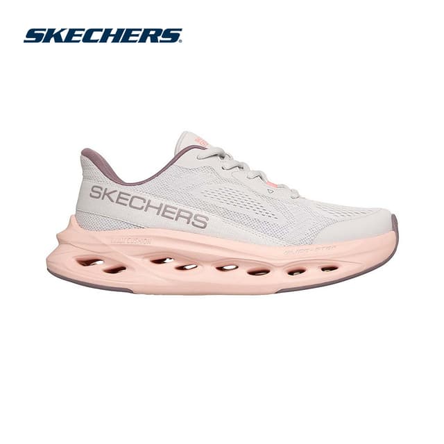 Skechers สเก็ตเชอร์ส รองเท้าวิ่งผู้หญิง Women GOrun Max Cush